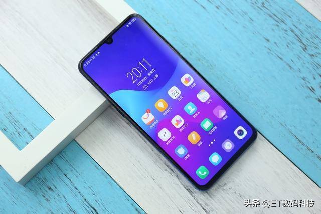 情人节到了该送妈妈什么礼物呢,新年情人节礼物送什么好呢