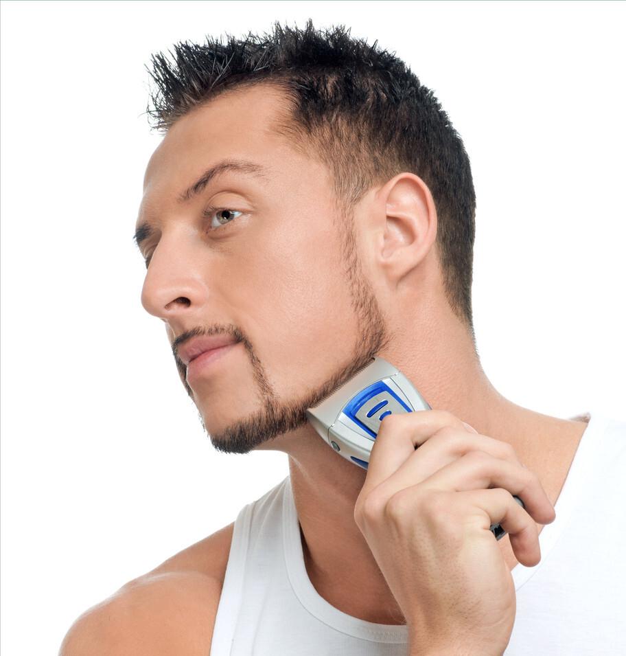 怎么使用剃须刀不会划破,剃须刀刀片钝了如何变锋利