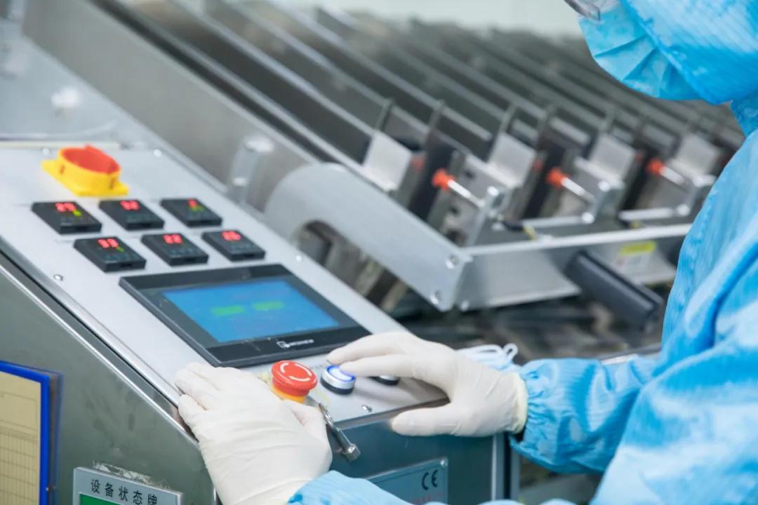 成都二胎年薪30万算什么水平,三线城市家庭收入多少才能生孩子