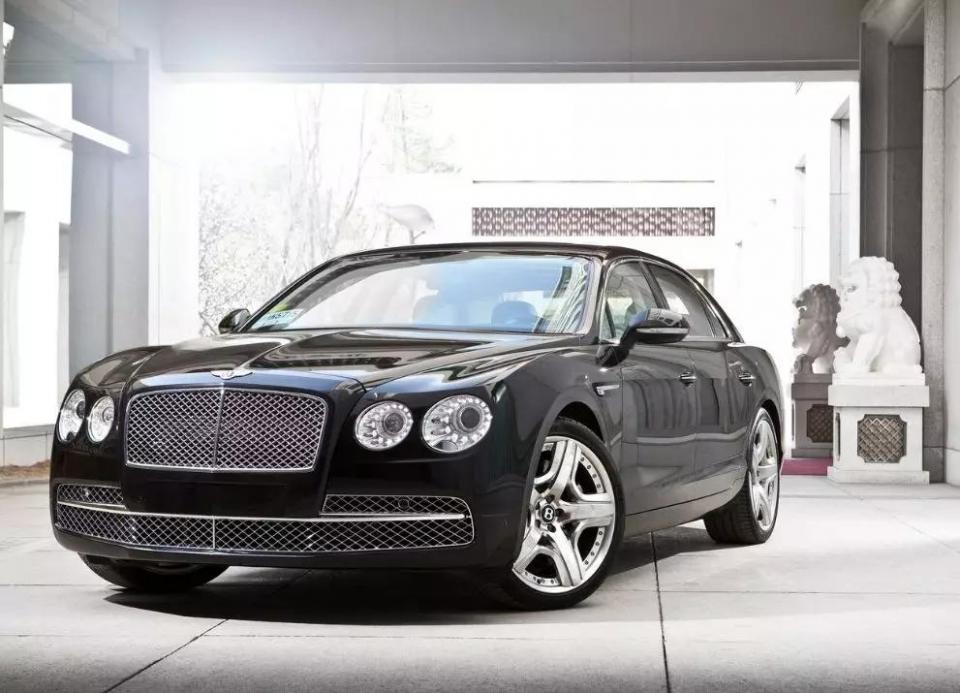 全新宾利飞驰体验,第一代宾利飞驰极速版