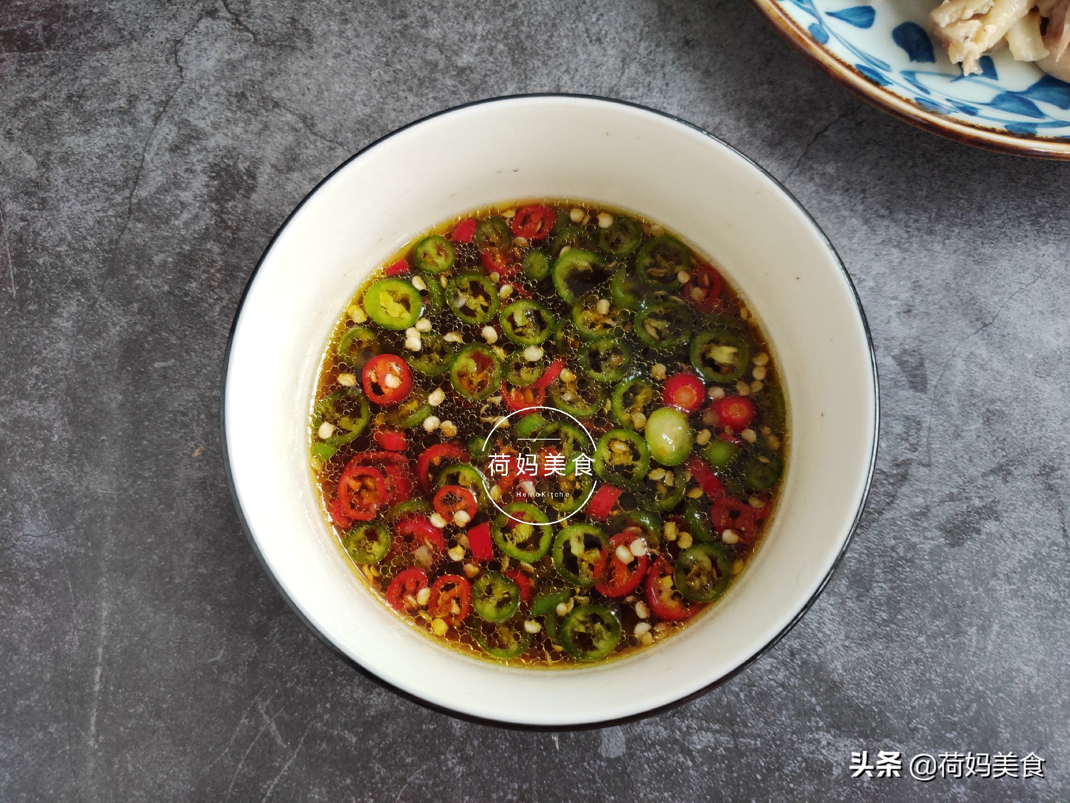 四川家常凉拌鸡肉的做法大全集,凉拌鸡怎样做出来吃得到辣麻甜