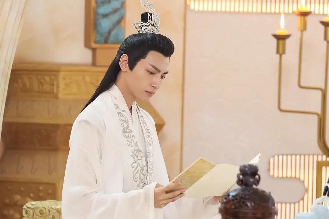 妃嫔这职业月下蝶影免费阅读,月下蝶影妃嫔这职业