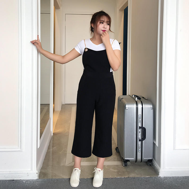 又矮又胖适合穿紧身裤吗,胖身材紧身裤怎么搭配显瘦