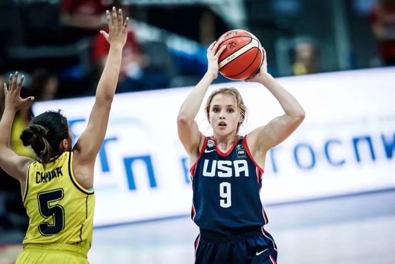 美国篮球女神hailey集锦,美国篮球女神hailey跳舞