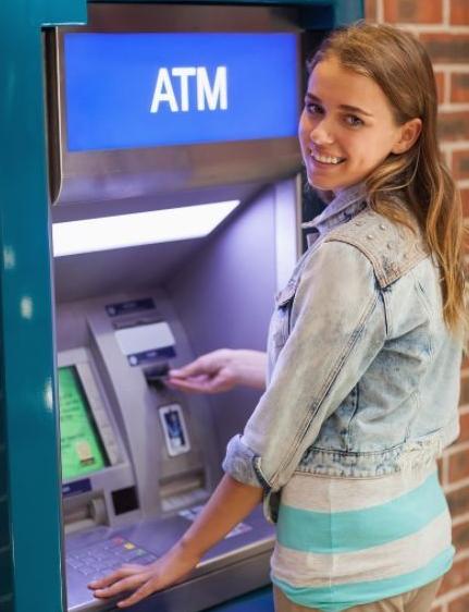 银行卡被吞怎么办教你一招,atm存款被吞一般几天可以退回