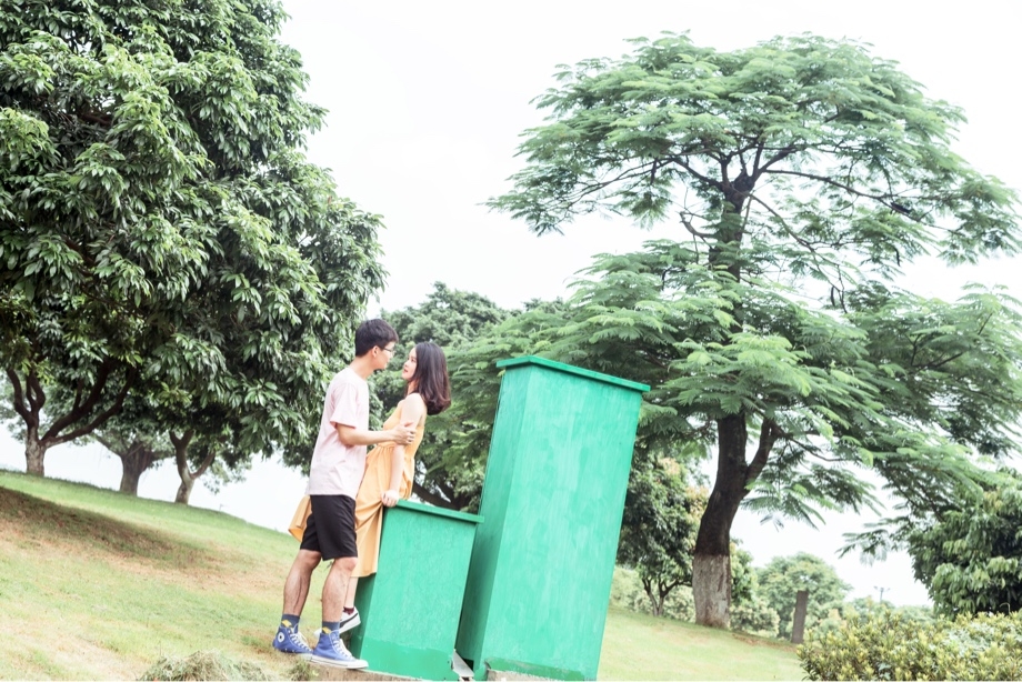 如何在男友面前做一个妖魅的坏学生