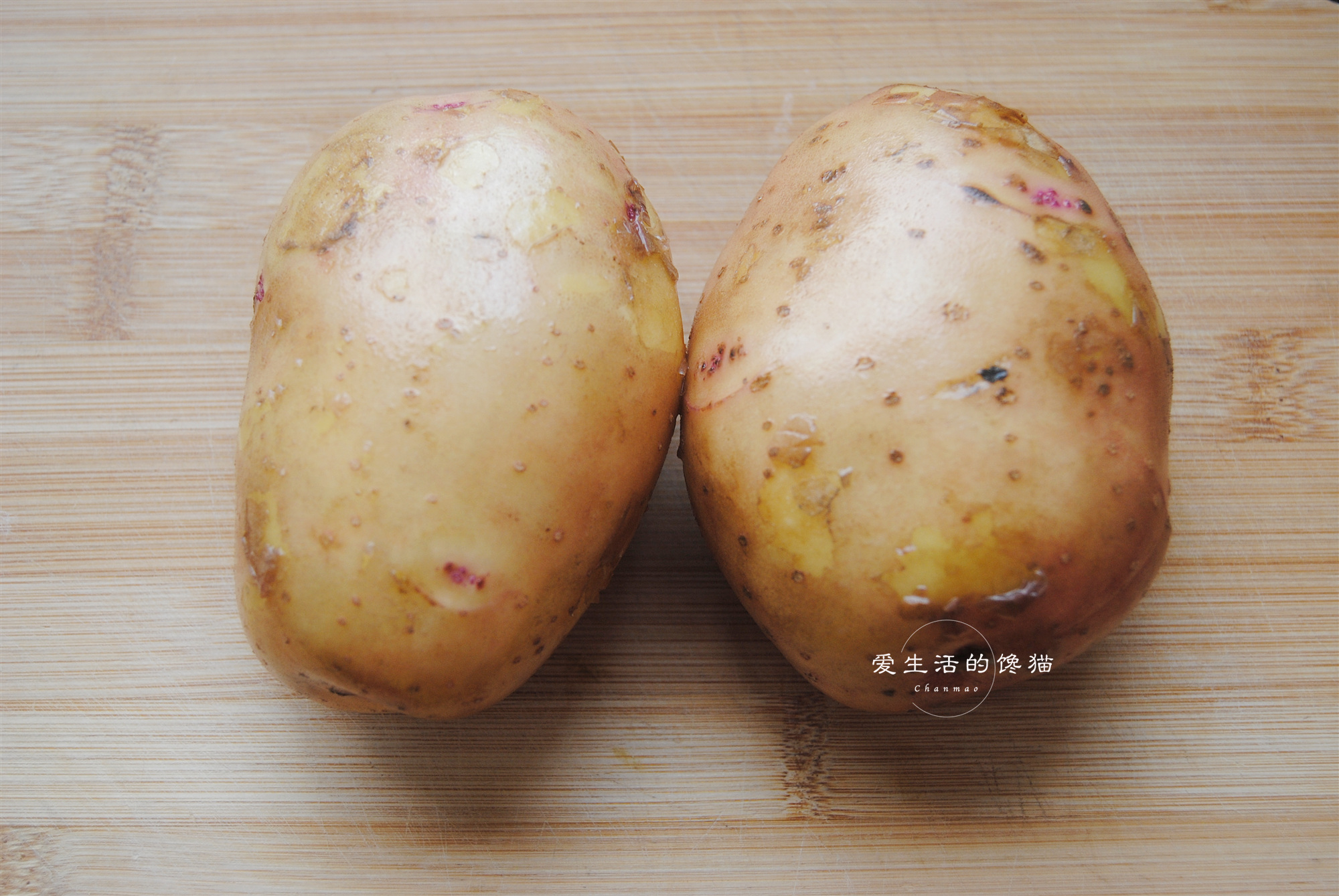 薯条简单又好吃不用放冰箱里,薯条这样做比外面买的还要好吃