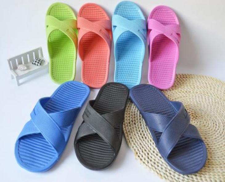 拖鞋坏了可以扔一只吗,拖鞋坏了扔垃圾桶