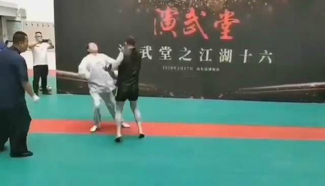 世界十大武术高手马保国,大师马保国再次被ko