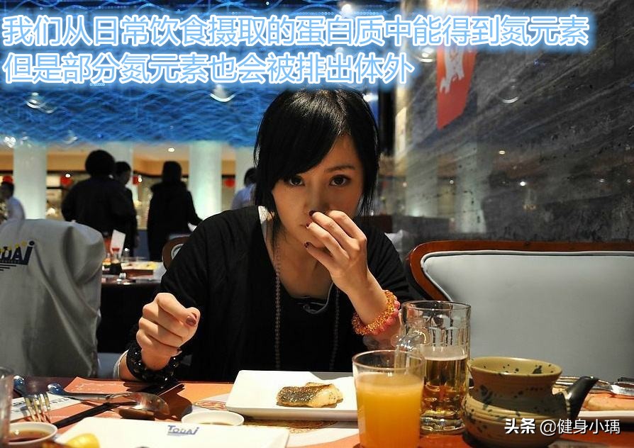 健身补剂蛋白粉控制在多少最好,健身小白蛋白粉和补剂选择