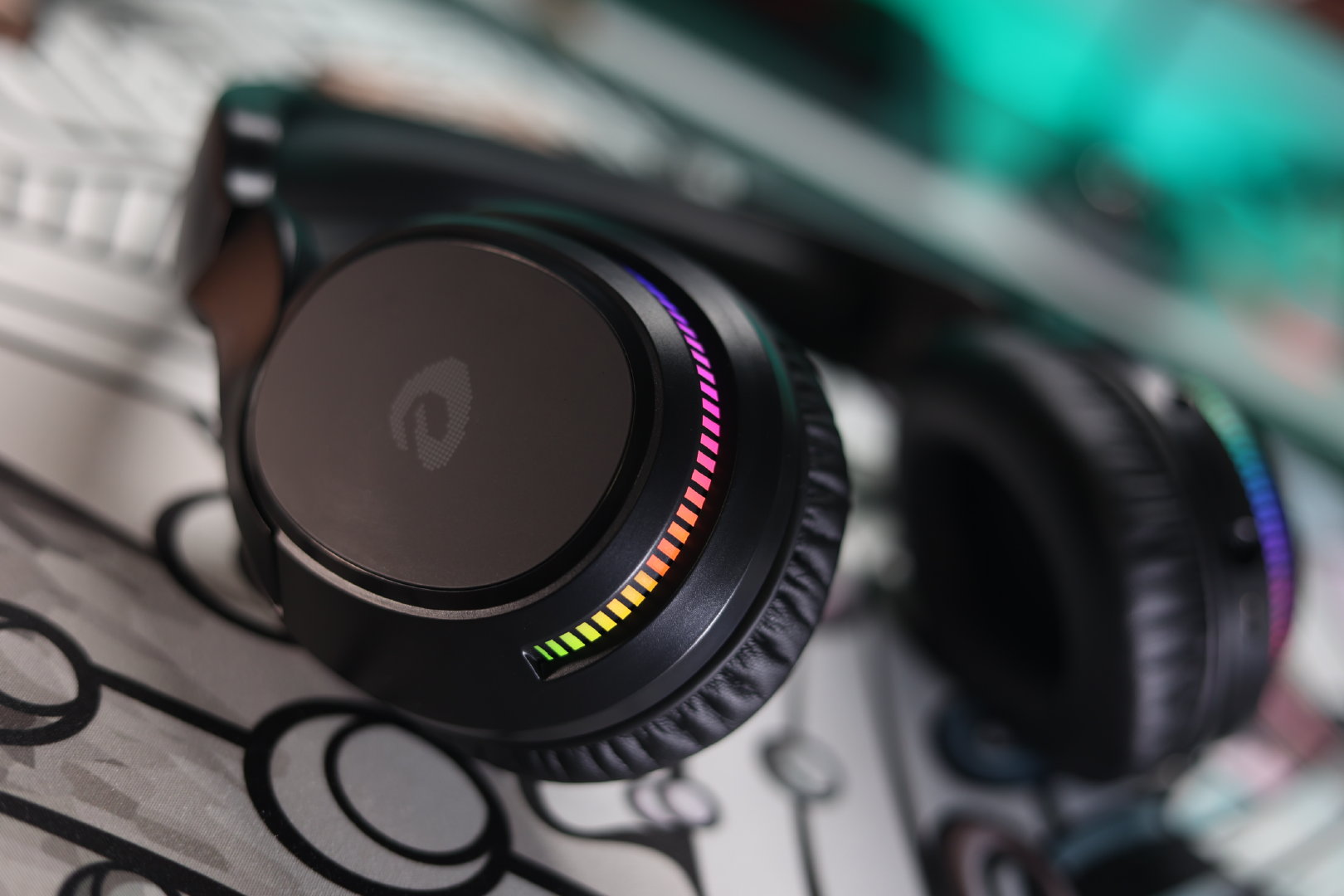 达尔优a710耳机需要驱动吗,达尔优a710耳机红色灯