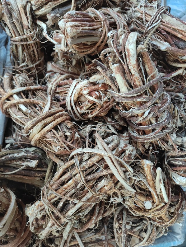 中药汤是酸味的是怎么回事,为什么补肾的中药汤这么酸