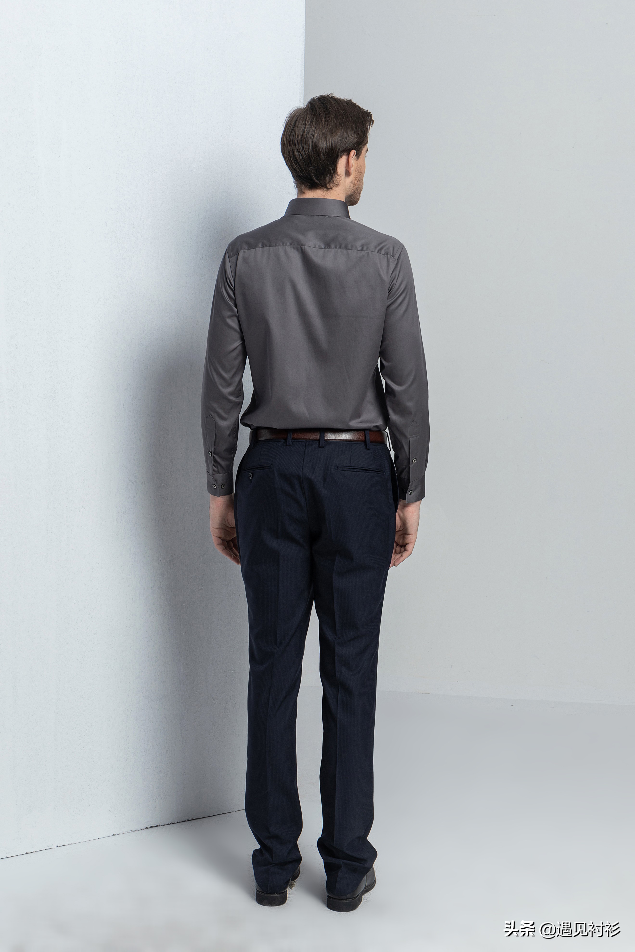 职场男必须要有一件好衬衫,职场小白适合的衬衫男式