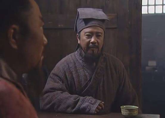 吴用被称为赛诸葛的典型情节,宋江为什么称吴用为赛诸葛