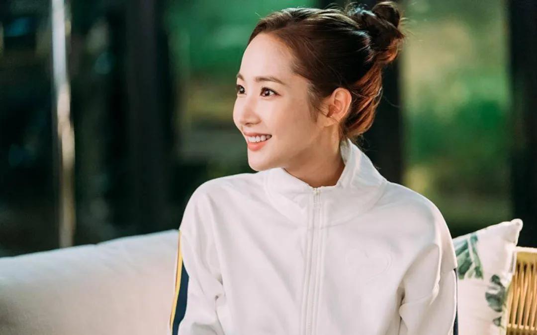 我和妈妈聊聊天200字,和妈妈一起谈恋爱33集