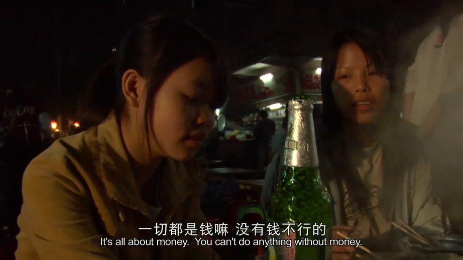 孩子对父母太冷漠,孩子越对她好越不尊重你