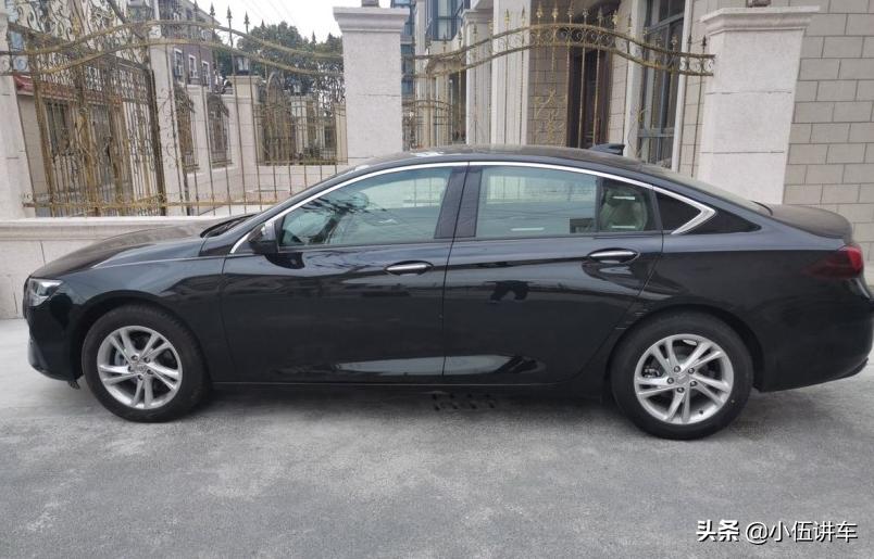 落地17万提别克君威1.5T,却被朋友嘲笑档次不如雅阁高,是真的吗