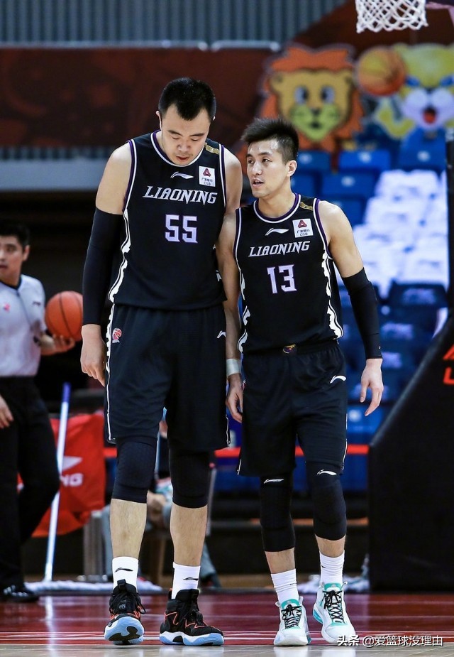 约瑟夫杨单场74分,约瑟夫杨空砍74分全队得分