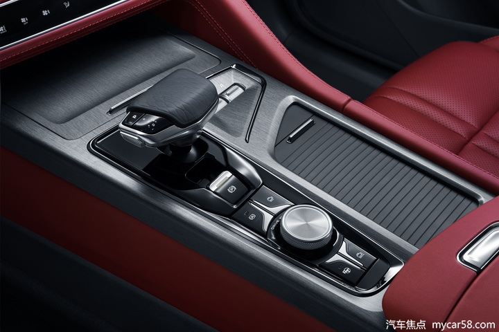 长安cs75plus第三代1.5t尊贵12万,长安新款cs75plus或将于2022