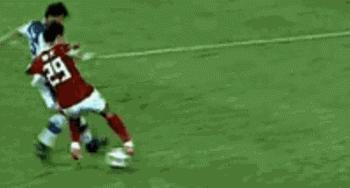 少林足球gif铁头功没荒废,少林足球铁头功动图