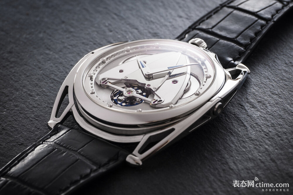 越年轻，越有为？采访这个95后的手表收藏家，我酸了