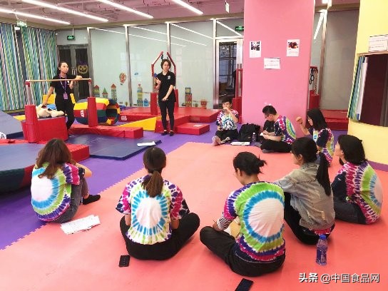 Hulafrogs金奖出炉!悦宝园为何被选为美国父母喜爱早教品牌?