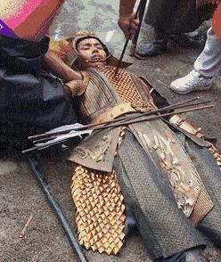 搞笑gif你们这些城里人太会玩了,搞笑gif逗比的世界你永远理解不了