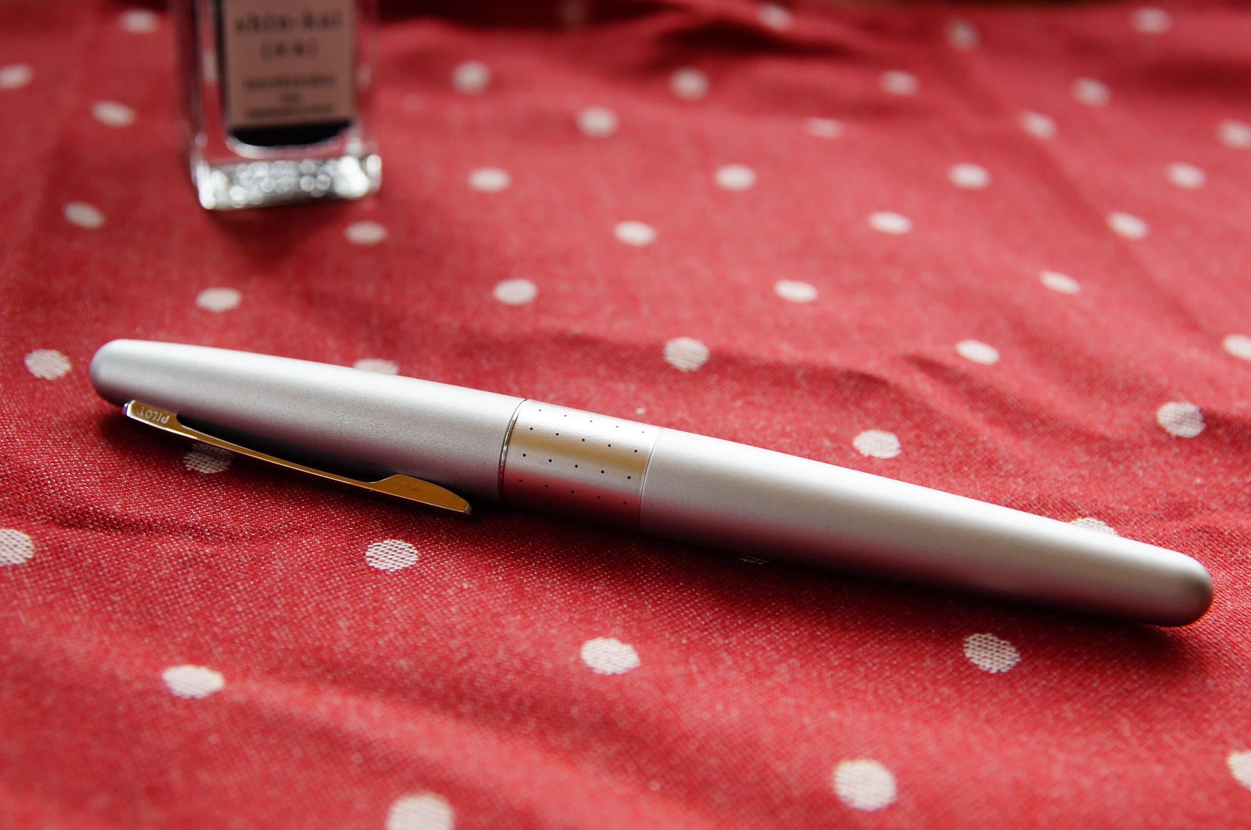 开学必备文具钢笔,开学钢笔