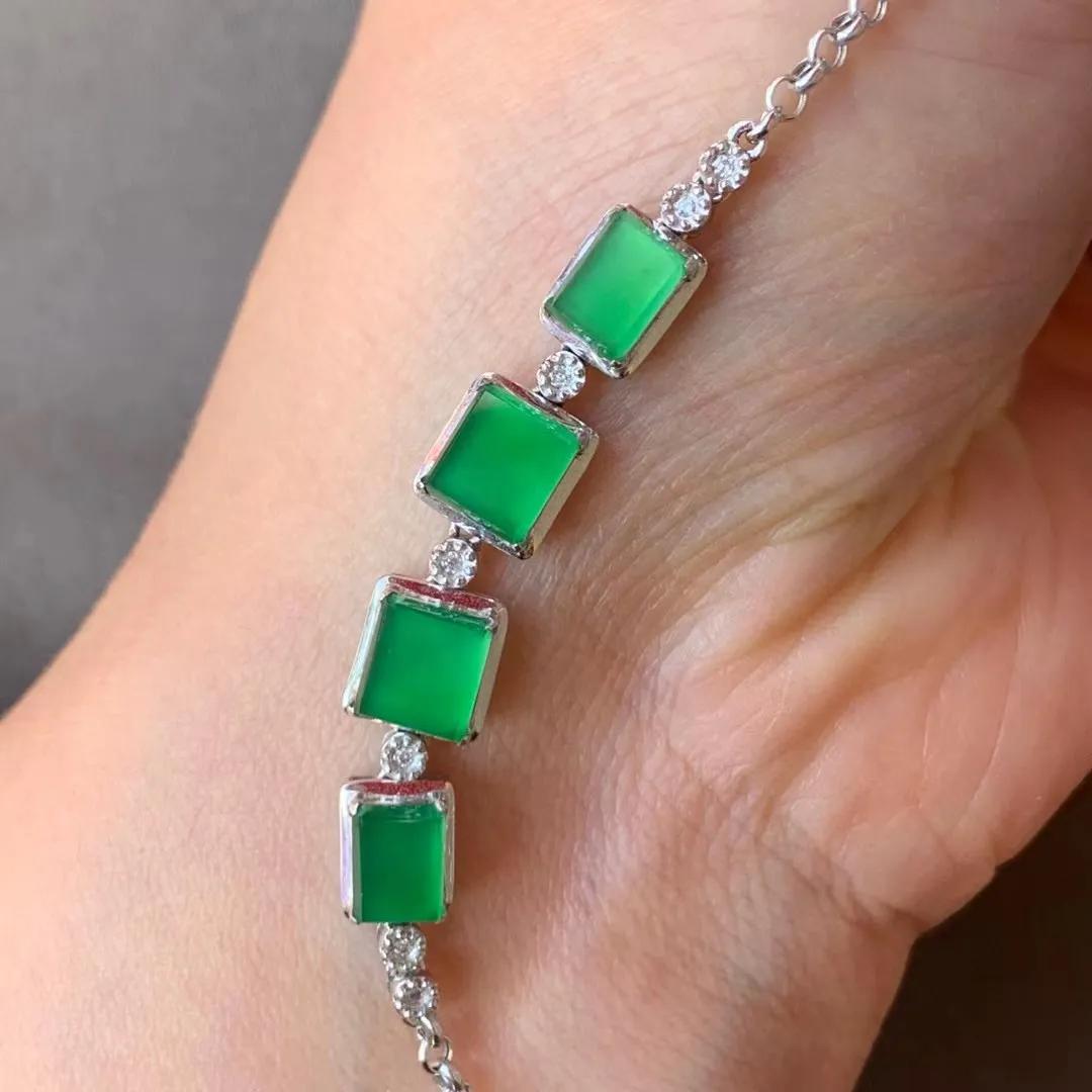 翡翠为什么不给估价,买翡翠回来讲究什么呢