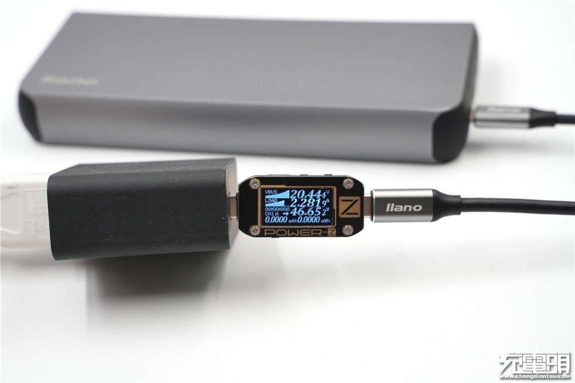 绿巨能充电器快充测评,绿巨能22.5瓦充电器