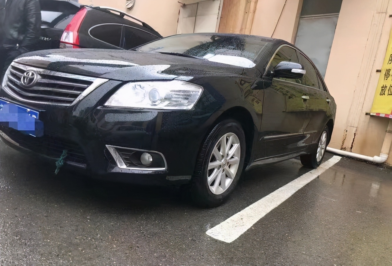 花两万块买一台老奔驰,花两万买一台豪车