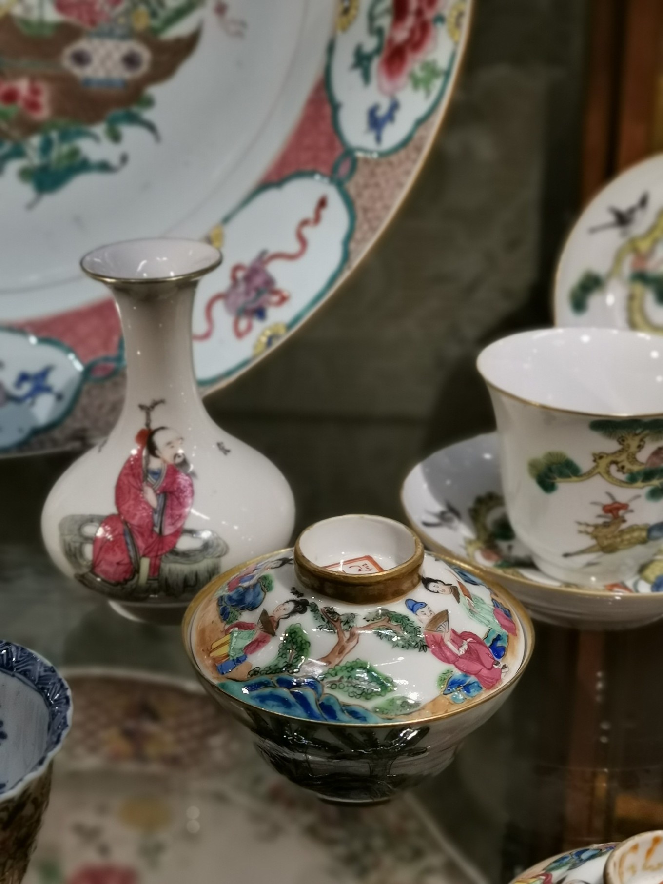 中欧美景美食自驾之旅在CK小镇亲手制作皮具纪念品