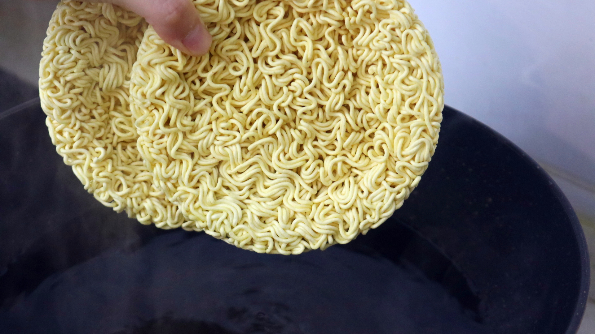 方便面最好吃做法,吃方便面容易流口水