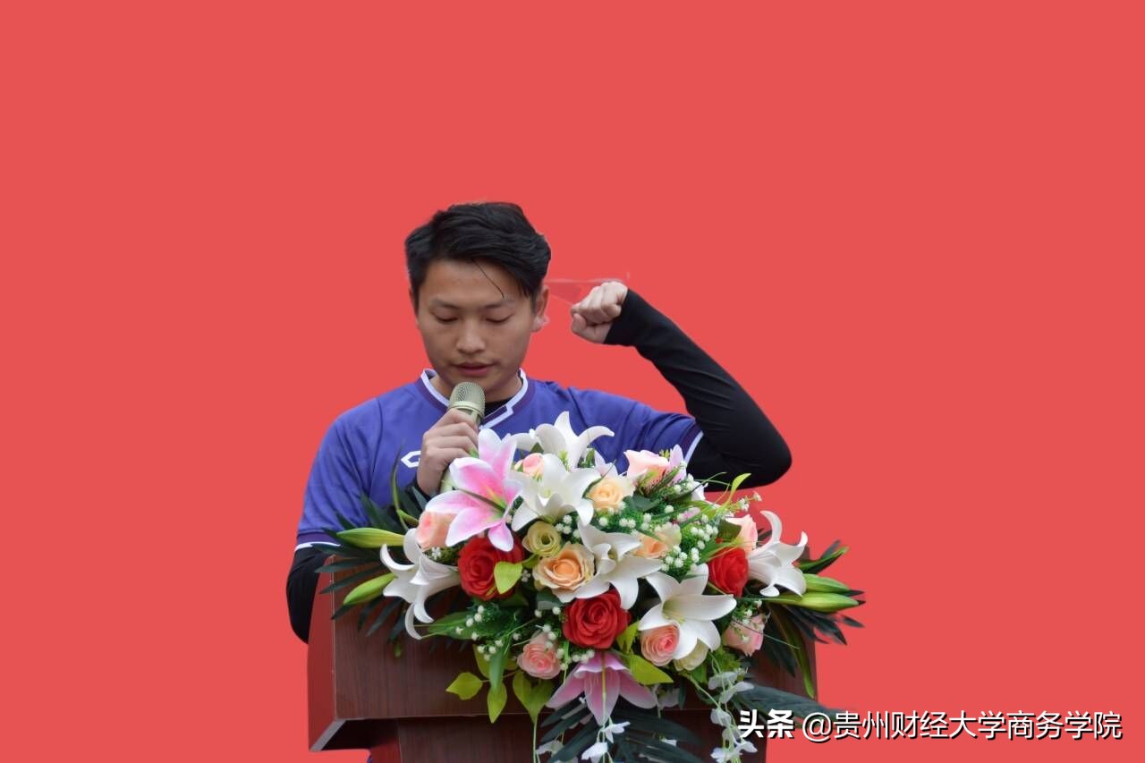 构建校园足球文化做新时代追梦人,校园足球不忘初心砥砺前行