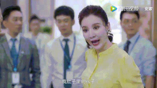 关于她的每场撕X,都会走向同一个神奇结局