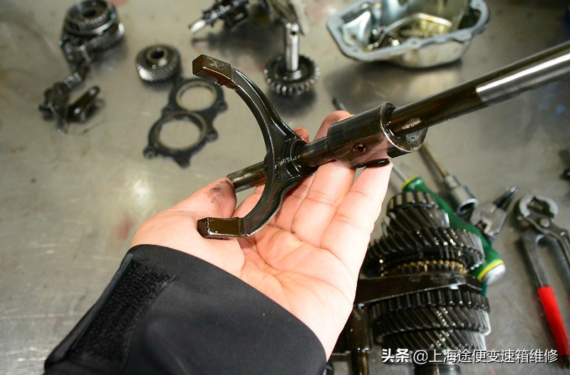 雪佛兰赛欧变速箱故障发动不了,雪佛兰赛欧无法启动挂挡不好挂