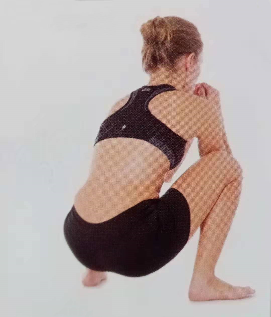 每天久坐不动用电脑，玩游戏腰酸背痛？教你几个简单动作迅速缓解