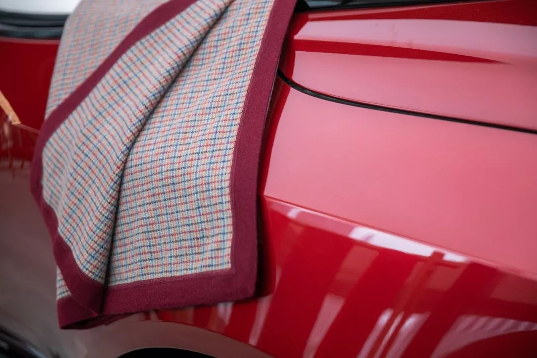 中国产的羊绒衫在俄罗斯卖多少钱,中国阿玛尼衣服代工厂