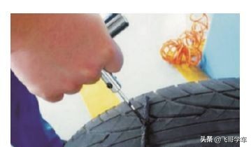 轮胎侧面蹭掉一小块橡胶怎么修补,真空轮胎怎么修补用什么方法最好