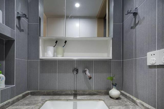 小户型客餐厅通铺地砖,客餐厅地面能通铺到卫生间吗