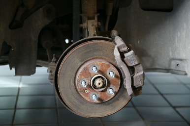 刹车有异响一般是哪里出问题,长安cs55plus刹车有异响