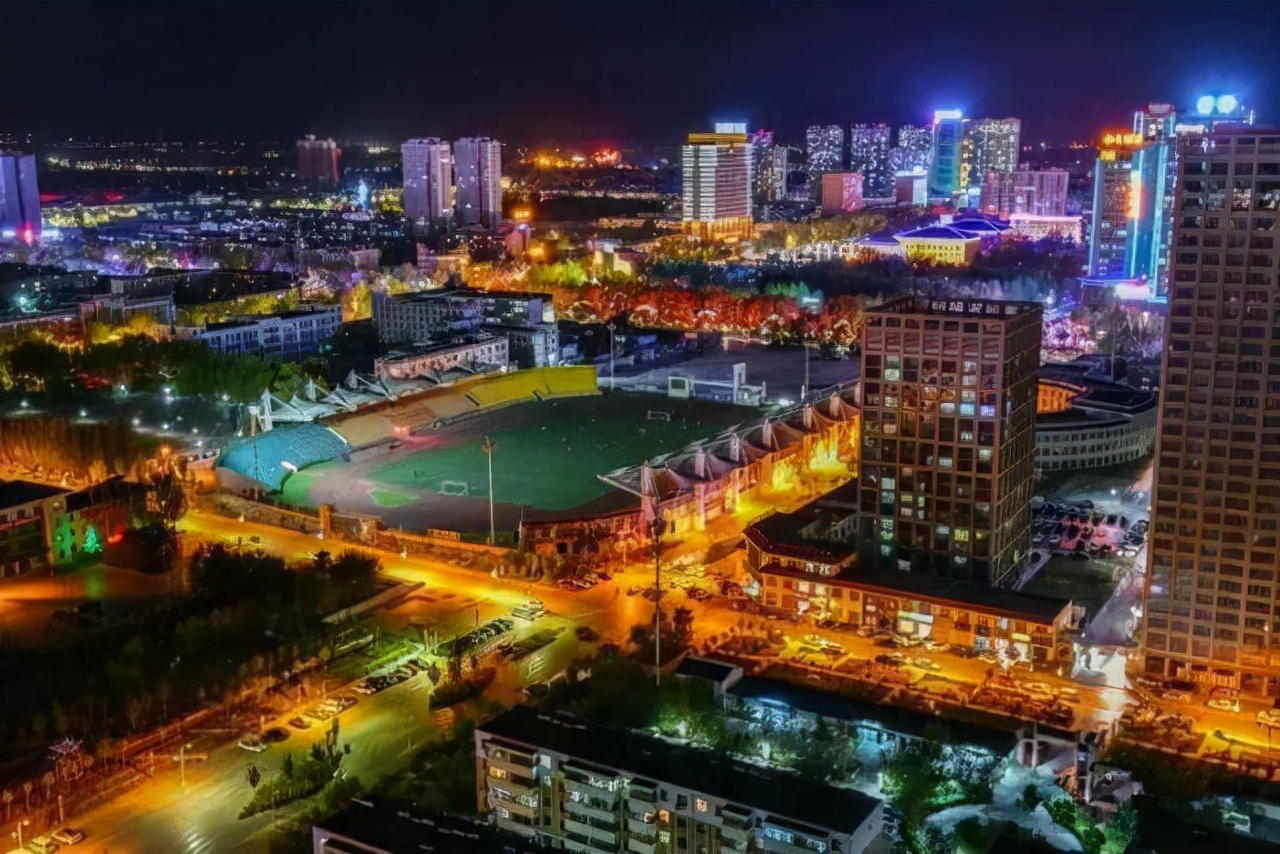 去格尔木的感受,第一次去格尔木会不会有高原反应