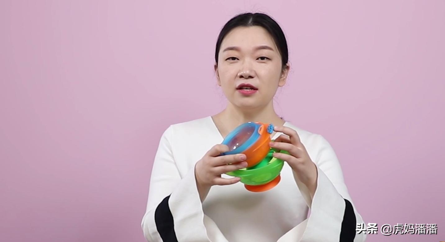 什么牌子的辅食碗好,带吸盘的辅食碗鸡肋