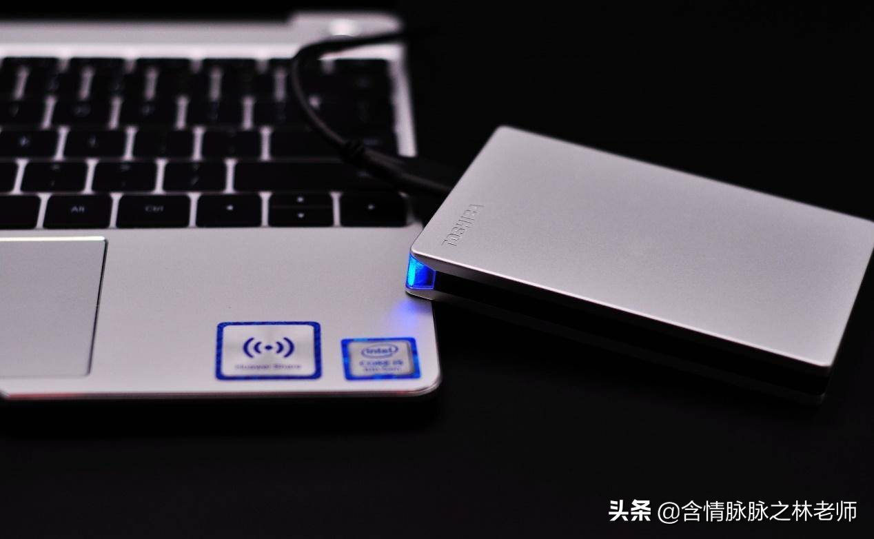 那些一路奔波在路上人们，618随身办公好物推荐