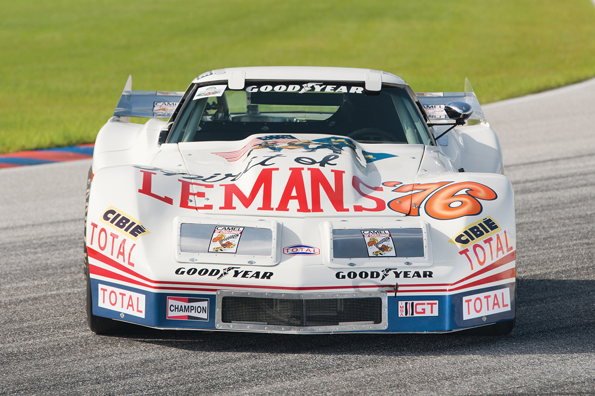 勒芒24小时耐力赛黄色科尔维特 (1967年雪佛兰科尔维特)