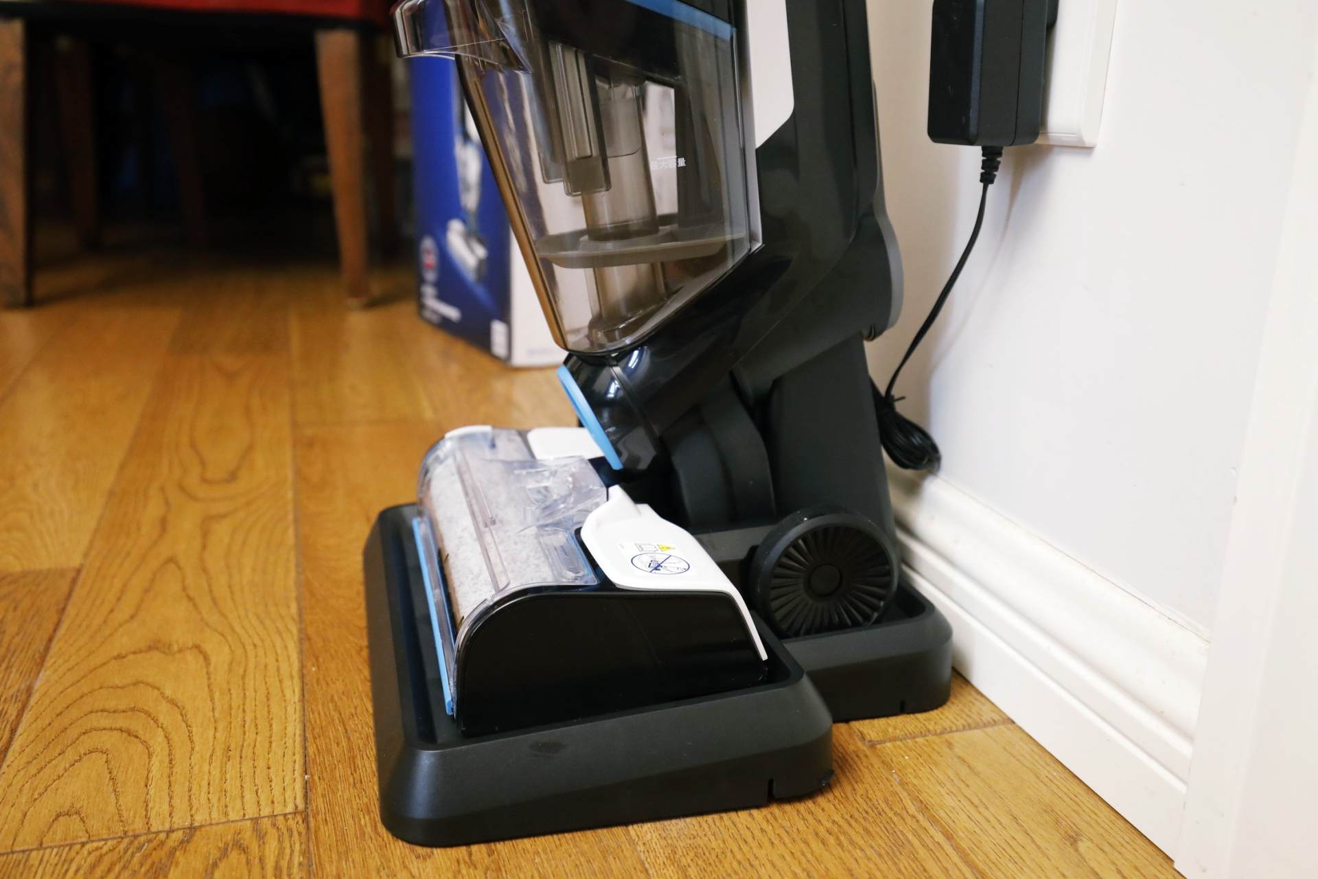 洗地机好还是扫地机器人实用,全能爆款洗地机