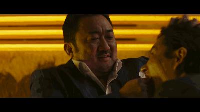 一部警察破案的电视剧老片子,警察靠指甲破案的悬疑片