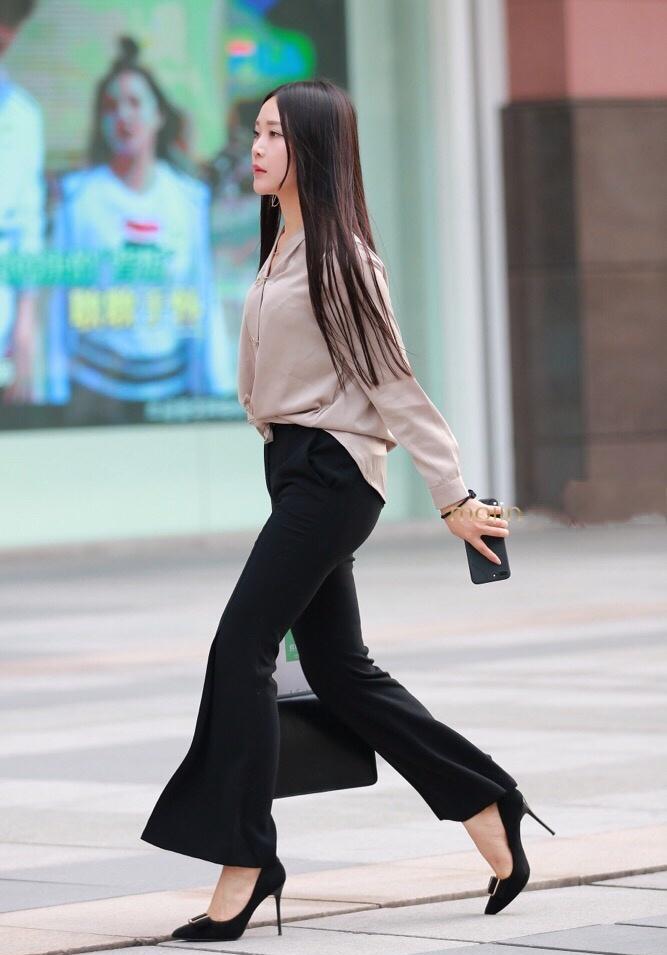 大粗腿怎么穿阔腿裤好看,腿粗穿什么裤子显瘦阔腿裤