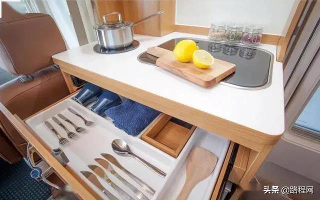 想买房车去旅行,想买房车旅游