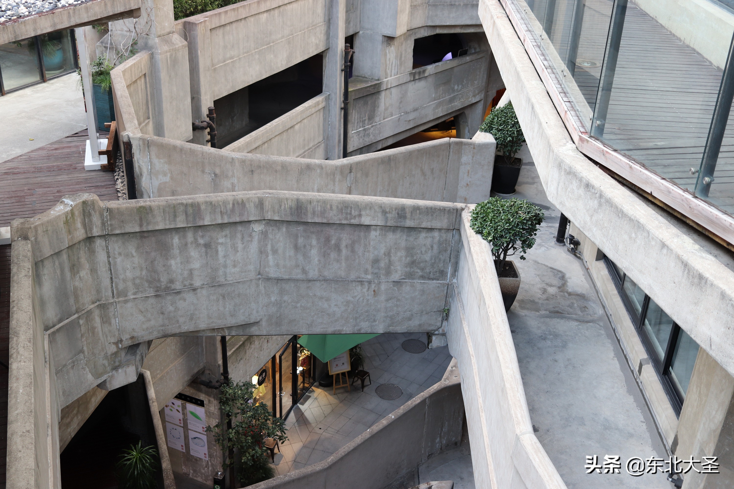 西湖迪士尼自由行攻略,上海南京杭州5日游攻略迪士尼